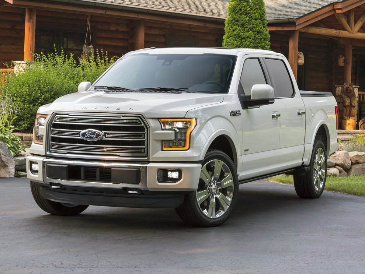 Used 2017 Ford F150 XLT w/ Trailer Tow Package