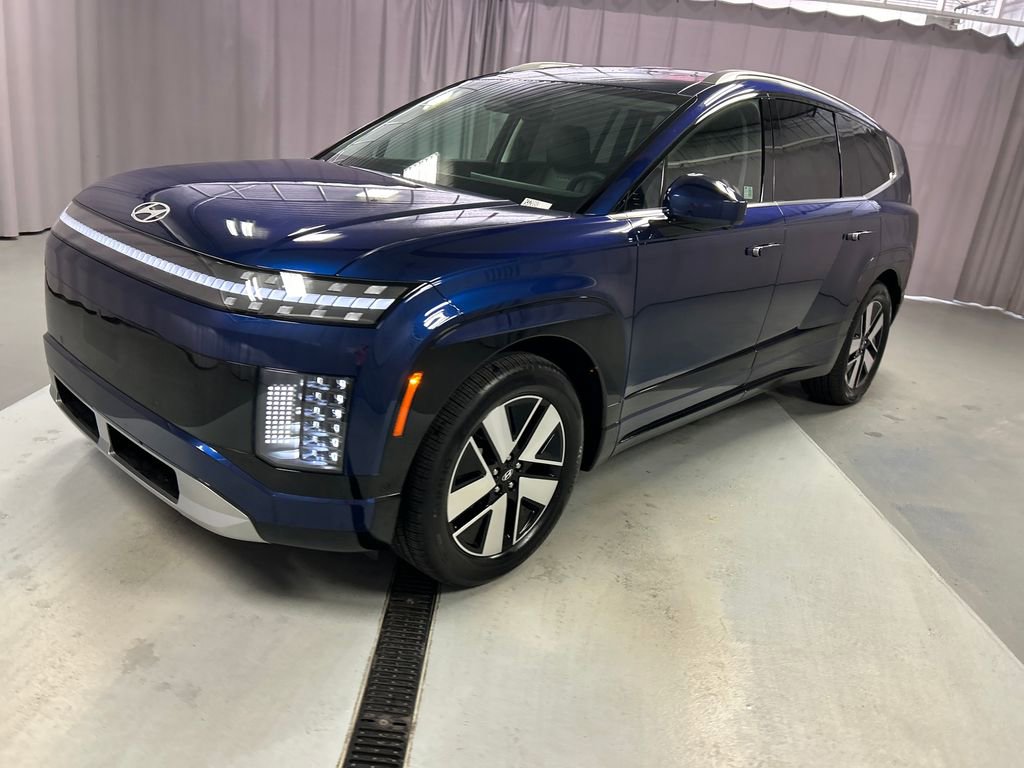 New 2026 Hyundai Ioniq 9 SEL image 3