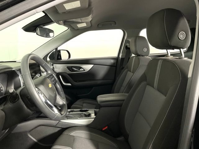 Used 2025 Chevrolet Blazer LT AWD/4WD image 28
