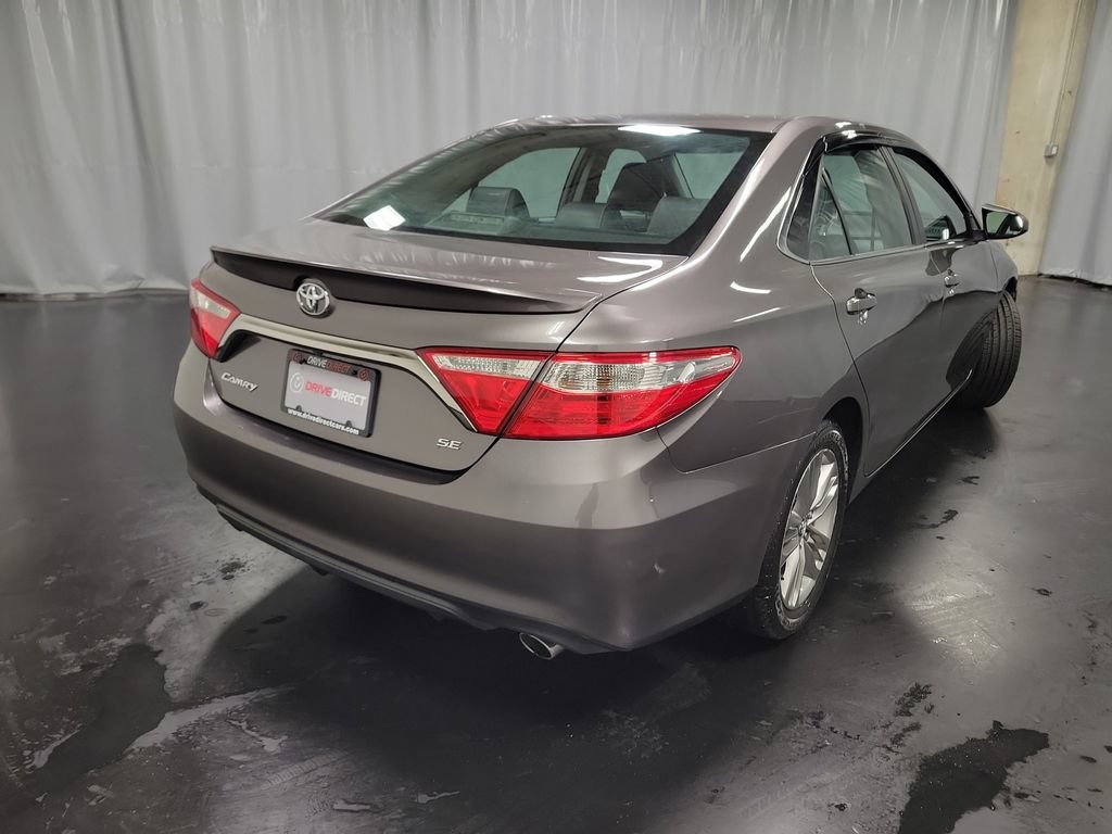 Used 2016 Toyota Camry SE FWD image 8
