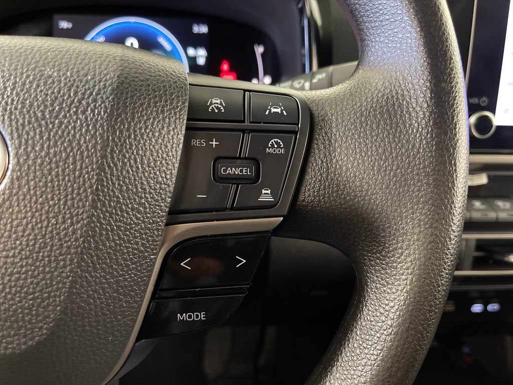 Certified 2025 Toyota Camry LE FWD image 27