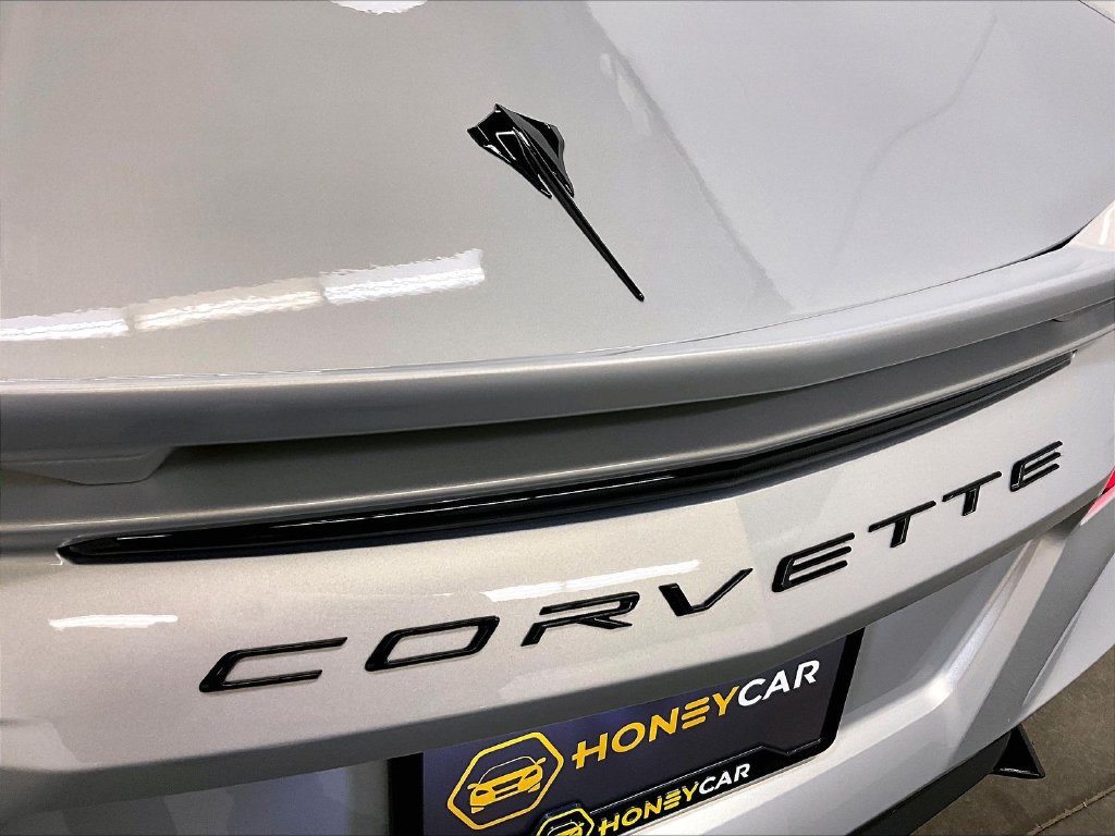 Used 2022 Chevrolet Corvette Stingray Premium Cpe w/ Z51 Performance Package RWD image 22