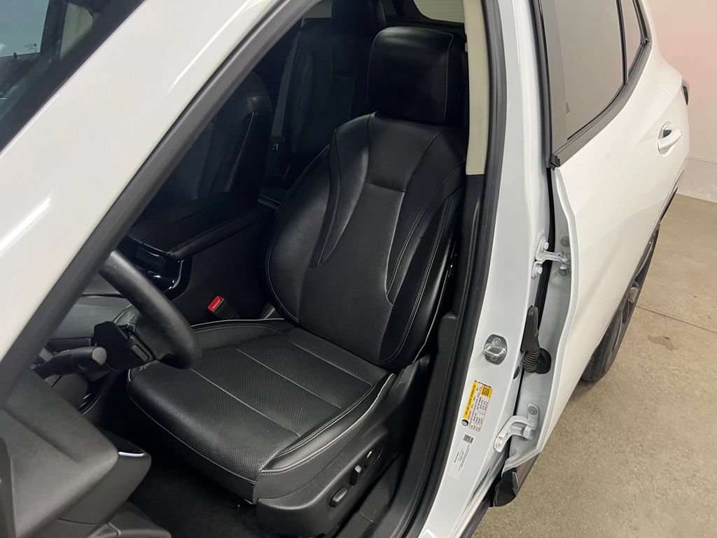 Certified 2021 Buick Envision Essence w/ Sport Touring Package AWD/4WD image 27