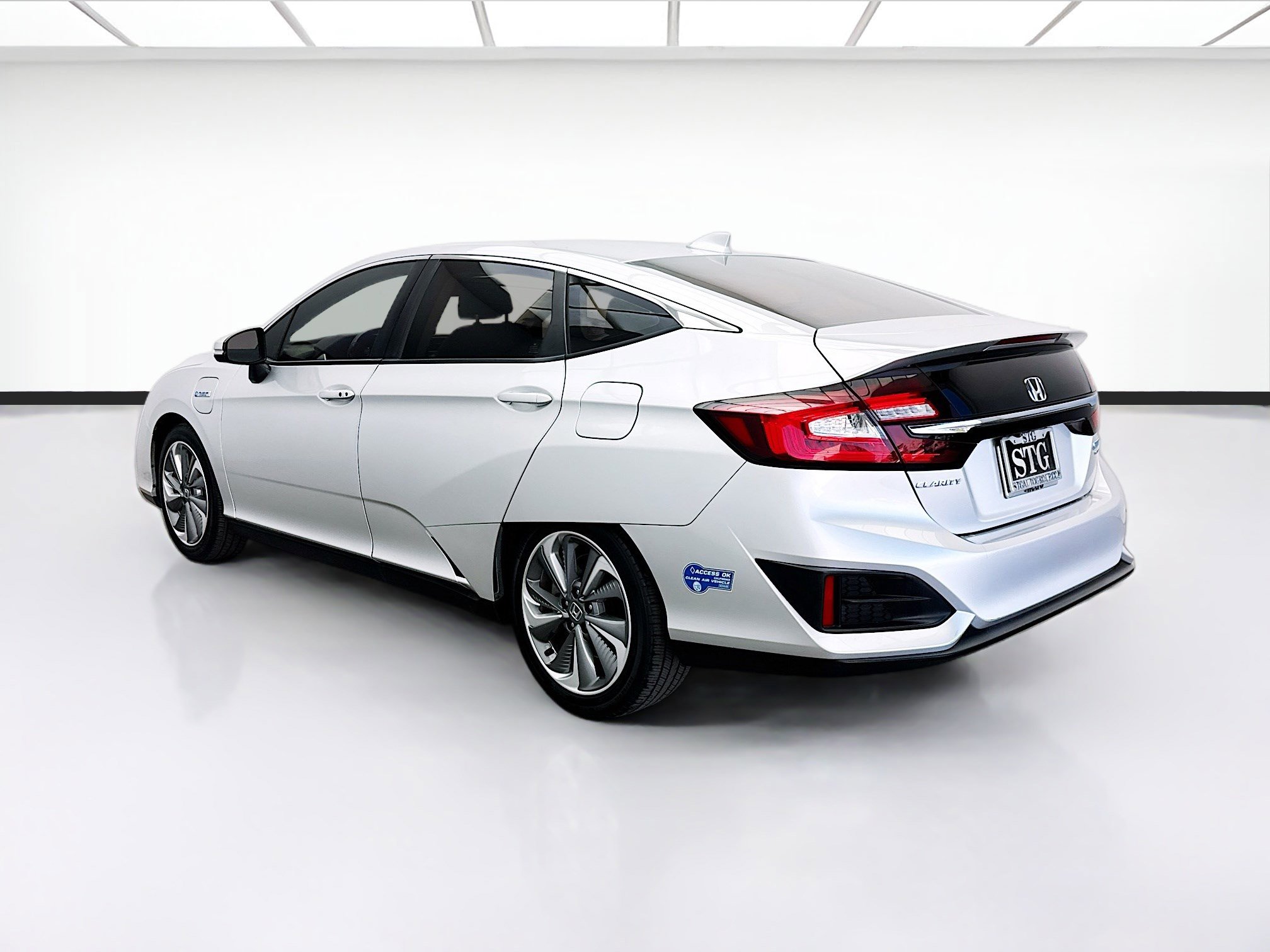 Used 2021 Honda Clarity Touring image 6
