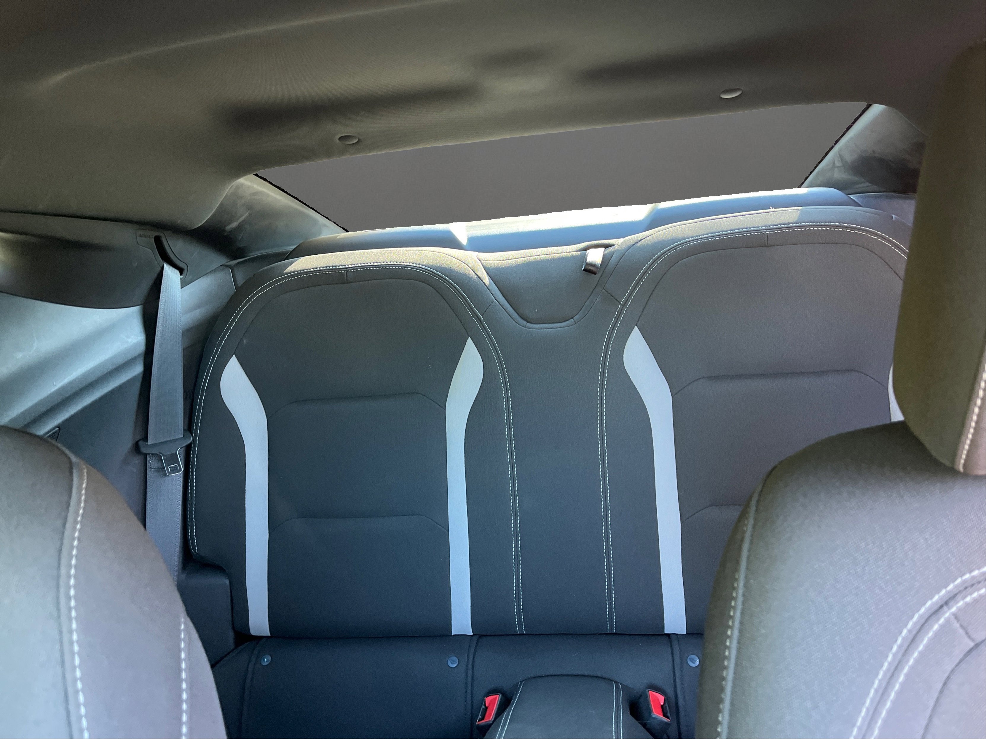 Used 2021 Chevrolet Camaro LT image 14