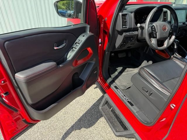 Used 2024 Nissan Frontier PRO-4X w/ Pro Premium Package AWD/4WD image 15