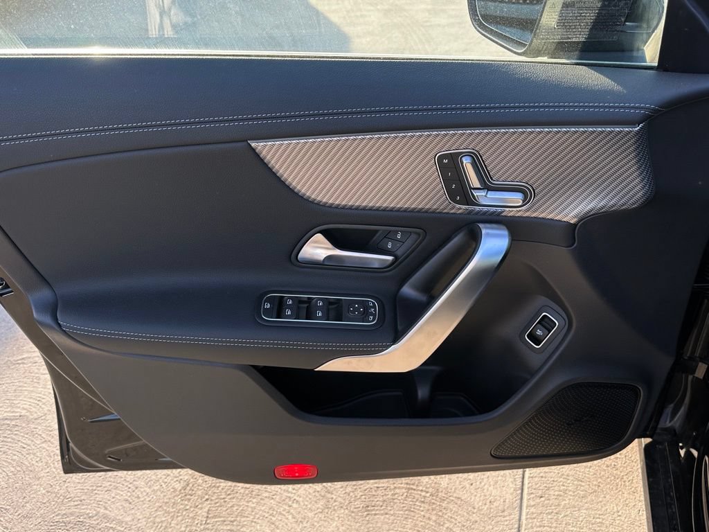New 2025 Mercedes-Benz CLA 250 image 13