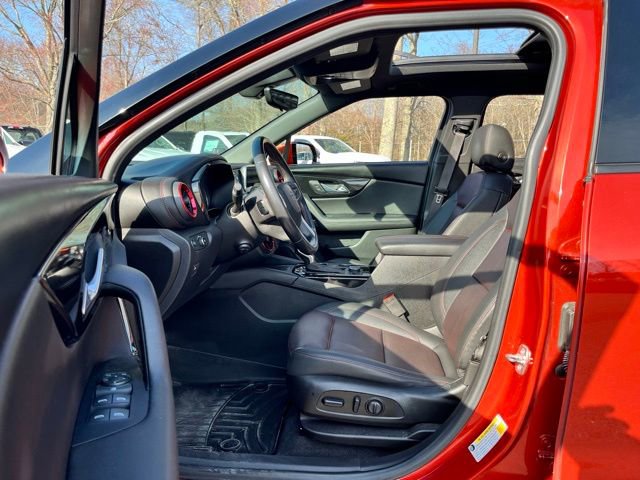 Used 2021 Chevrolet Blazer RS w/ Enhanced Convenience Package AWD/4WD image 15