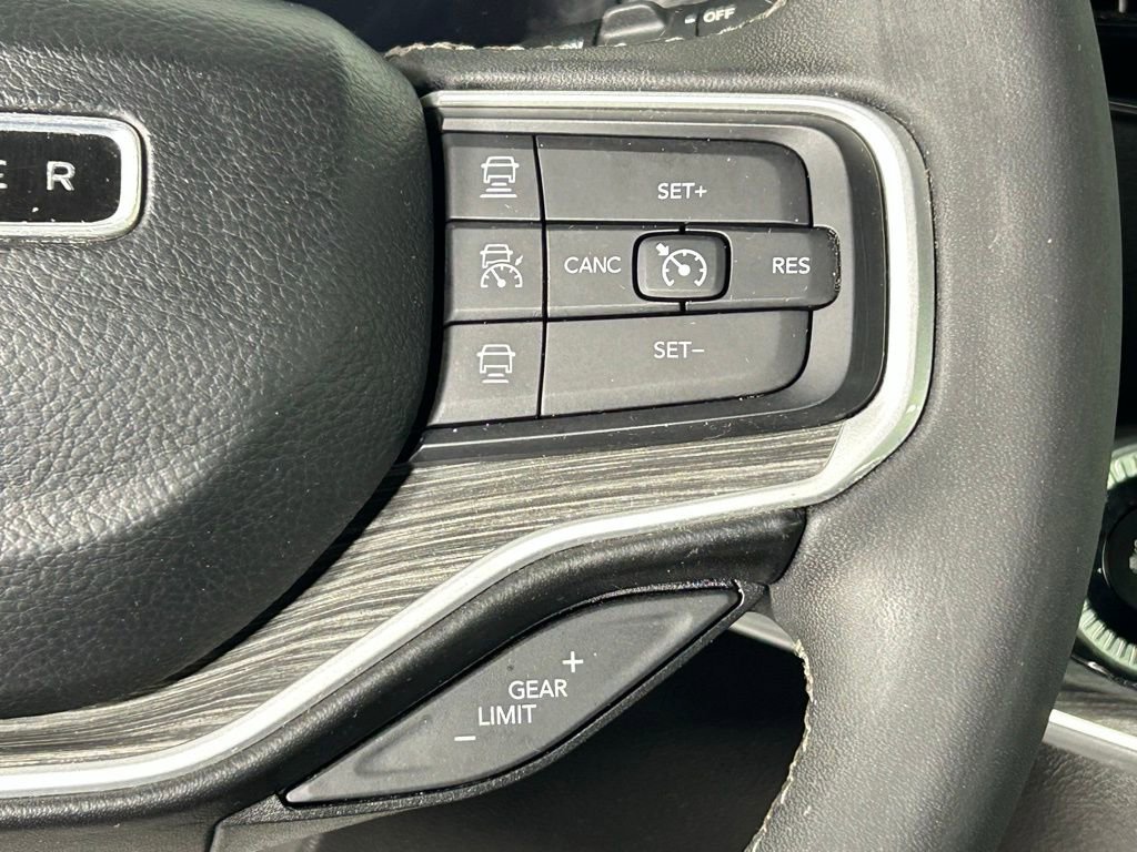 Used 2022 Jeep Wagoneer Series II image 28