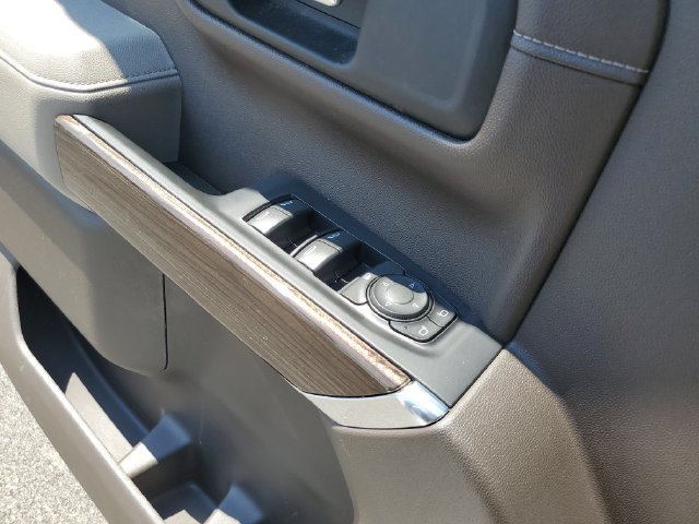 Used 2021 Chevrolet Silverado 1500 LT RWD image 26