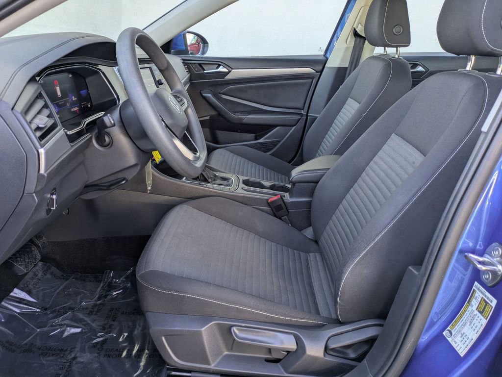 Used 2022 Volkswagen Jetta S image 13