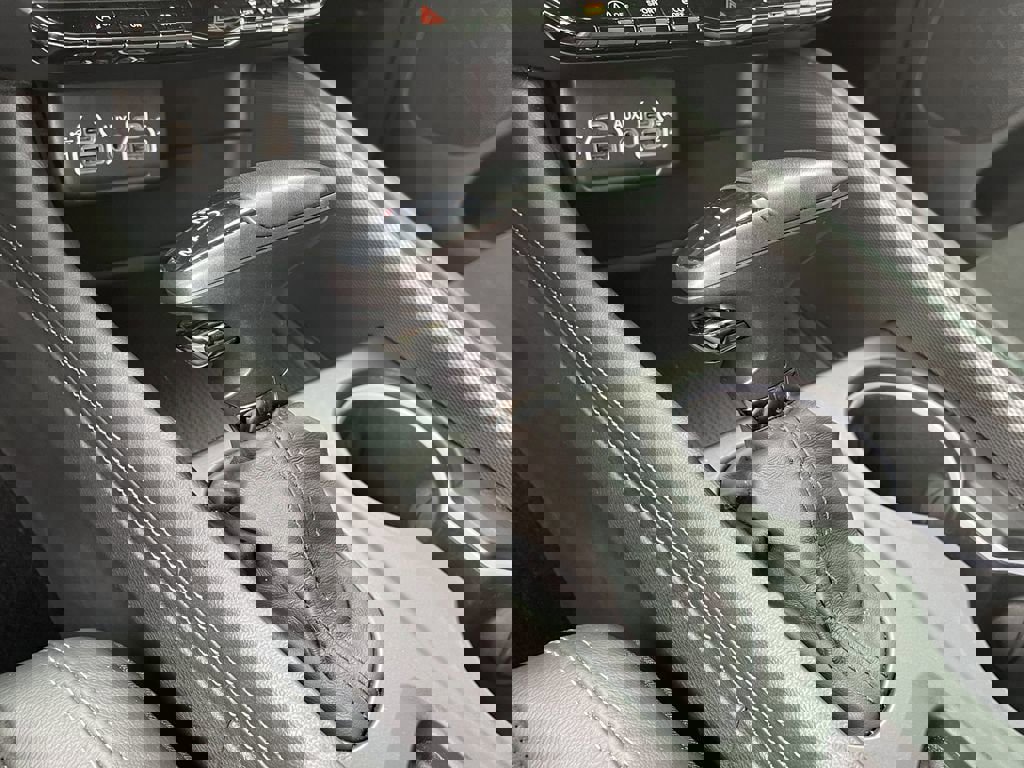 Used 2022 Dodge Durango GT image 25