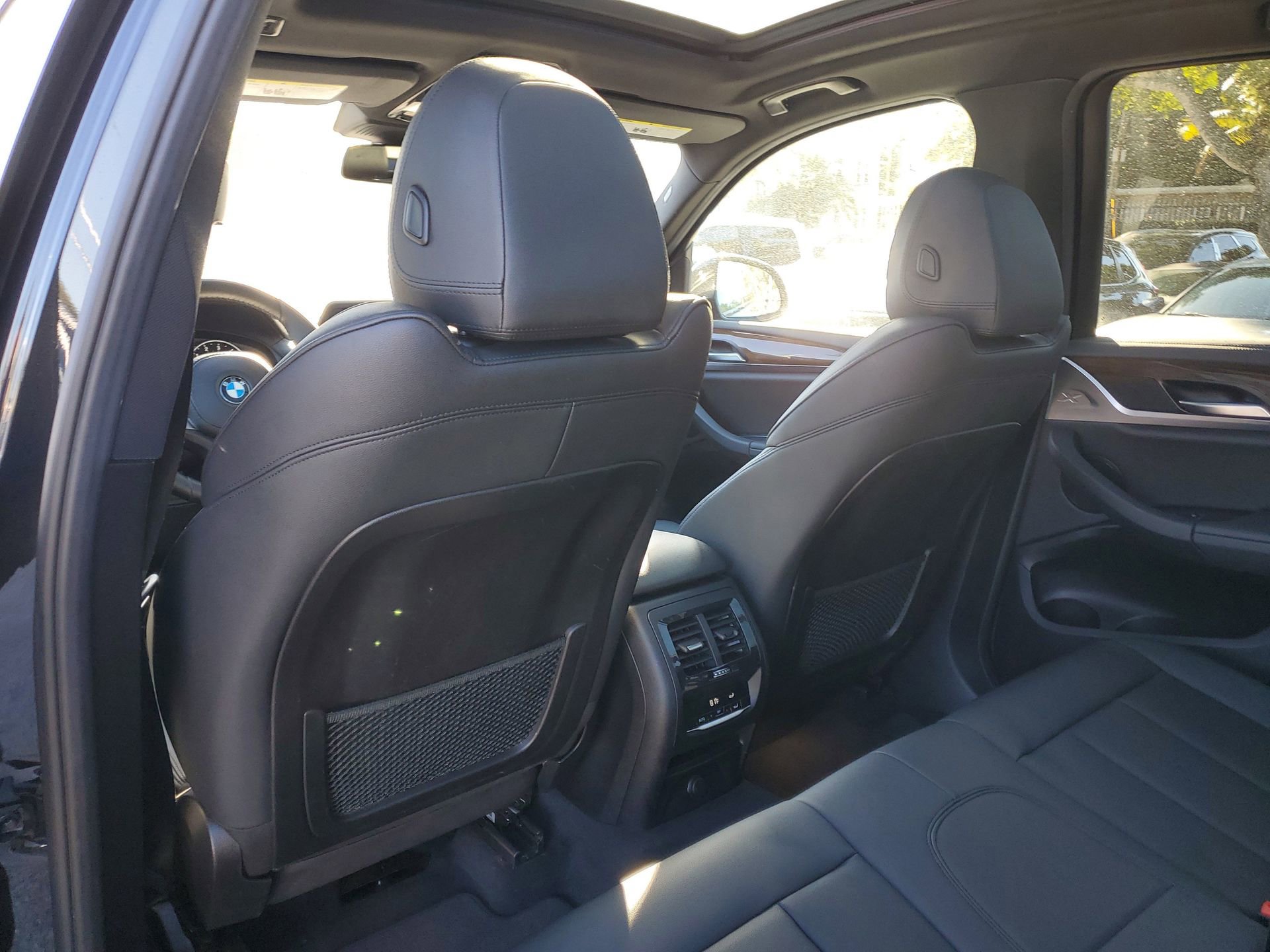 Used 2019 BMW X3 M40i w/ Driving Assistance Package image 9