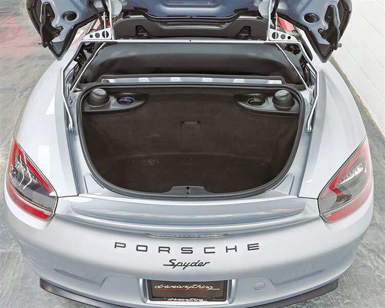 Used 2016 Porsche Boxster Spyder RWD image 20
