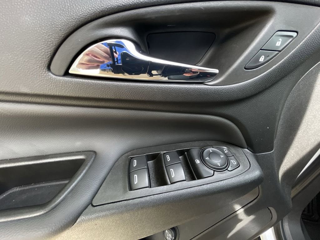 Certified 2022 Chevrolet Equinox LT FWD image 23