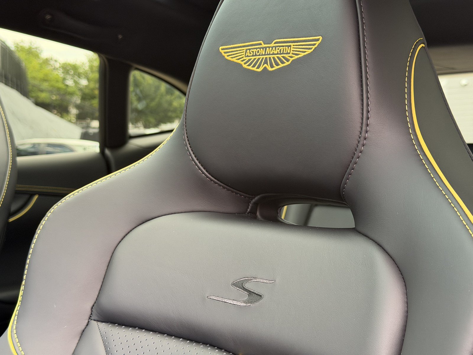 New 2026 Aston Martin DBX 707 AWD/4WD image 5