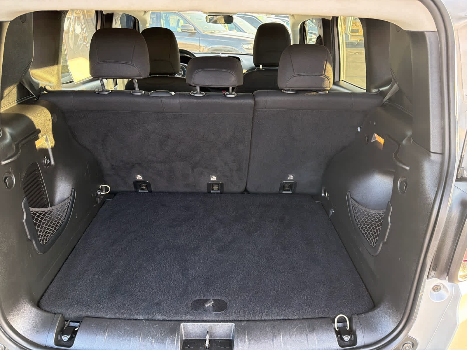 Used 2016 Jeep Renegade Sport w/ Power & Air Group image 10