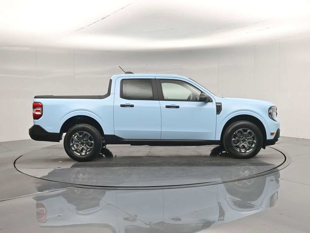 New 2026 Ford Maverick XLT FWD image 24