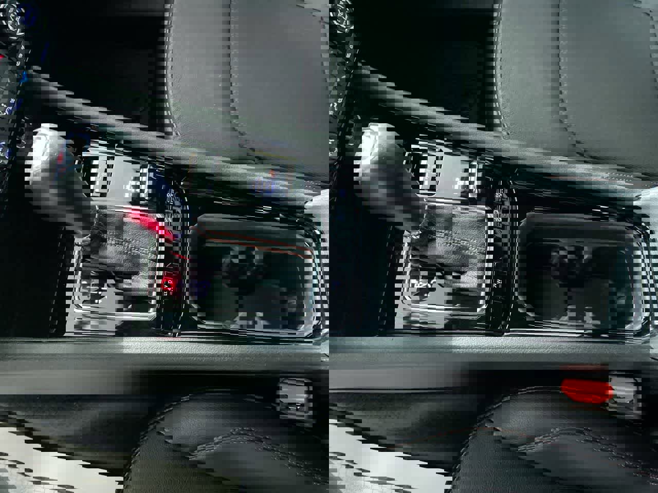 Used 2023 Jeep Compass Trailhawk image 21