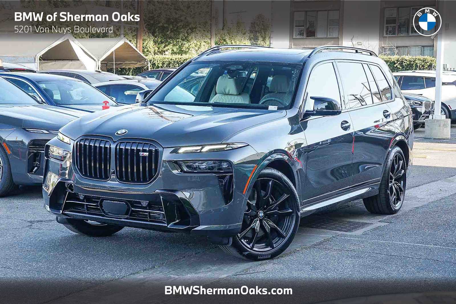 New 2026 BMW X7 M60i AWD/4WD image 1