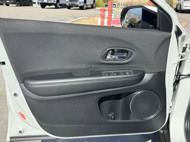 Used 2021 Honda HR-V EX image 39