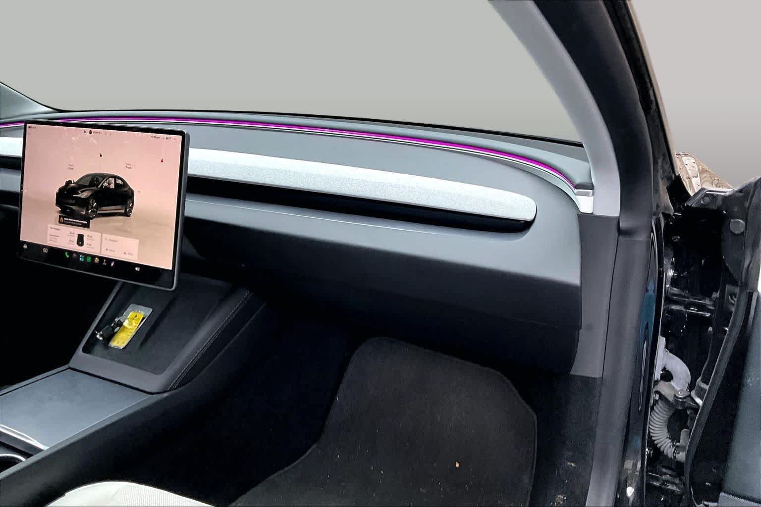 Used 2025 Tesla Model 3 Long Range RWD image 27