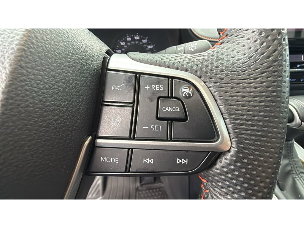 Certified 2024 Toyota Sienna XSE w/ XSE Plus Package image 28