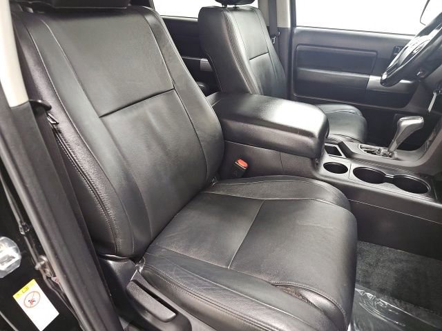 Used 2018 Toyota Sequoia TRD Sport image 40