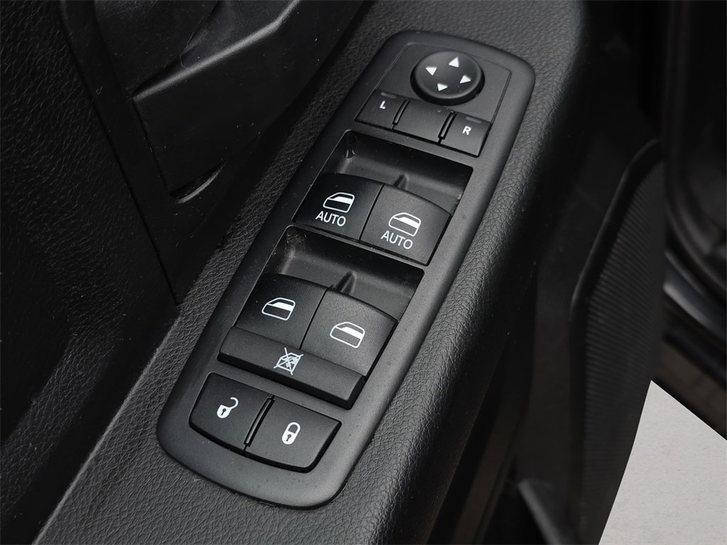 Used 2019 RAM 1500 Express w/ Express Value Package image 24