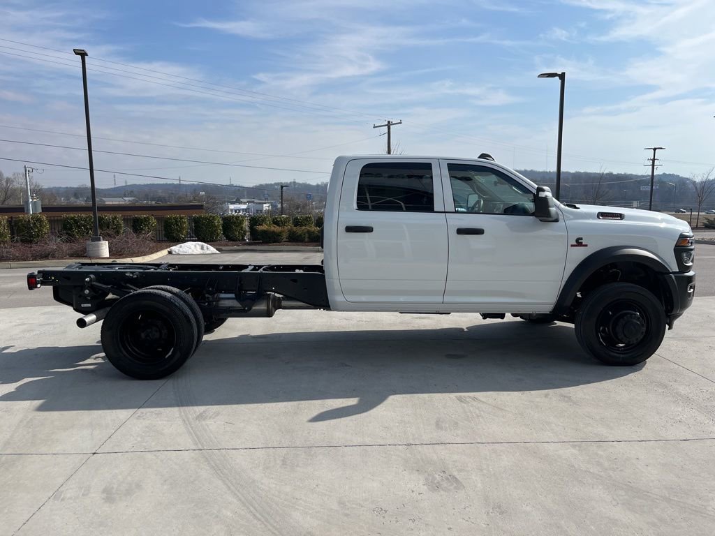 New 2026 RAM 5500 Tradesman AWD/4WD image 19