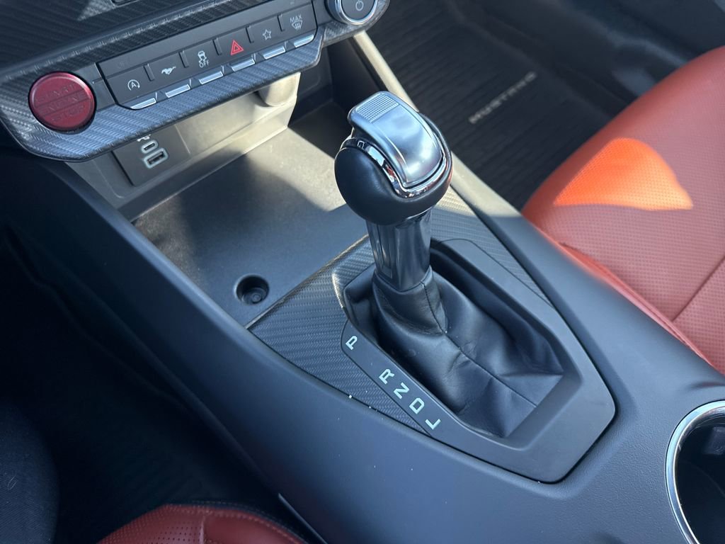Used 2025 Ford Mustang Premium image 24