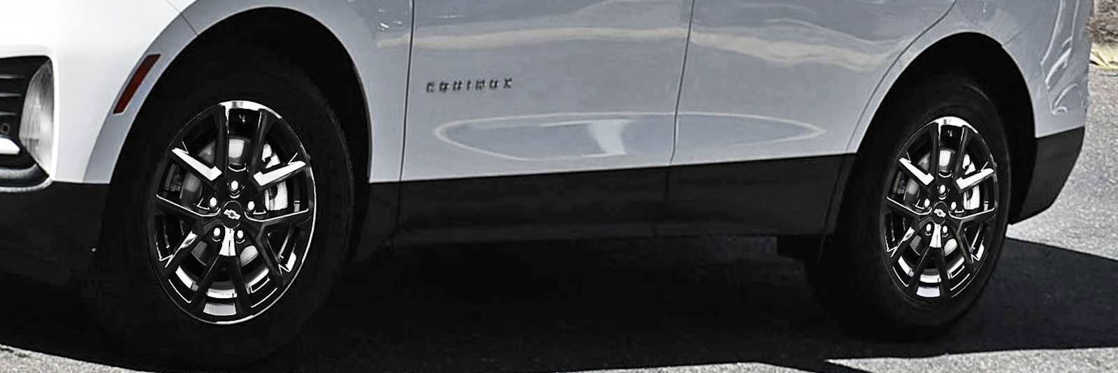 Used 2024 Chevrolet Equinox LT image 28