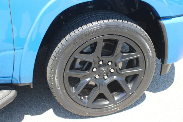 Used 2025 RAM 1500 Laramie w/ Night Edition AWD/4WD image 35