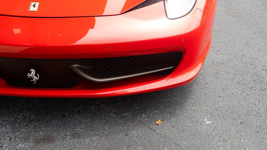 Used 2015 Ferrari 458 Spider RWD image 40