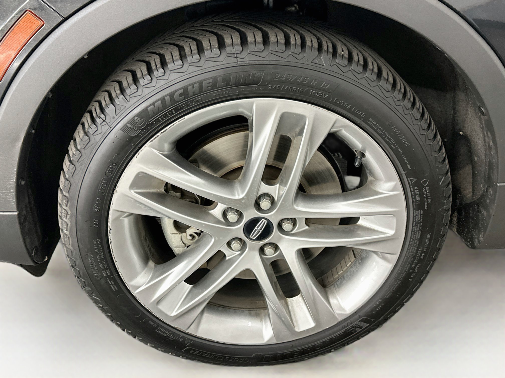 Used 2015 Lincoln MKC AWD w/ Equipment Group 102A Reserve image 11