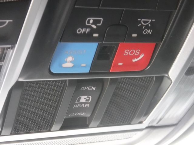 Certified 2025 RAM 1500 Laramie w/ Sport Appearance Package image 46