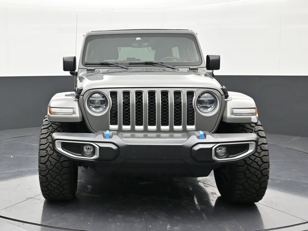 Used 2022 Jeep Wrangler Unlimited Sahara AWD/4WD image 8