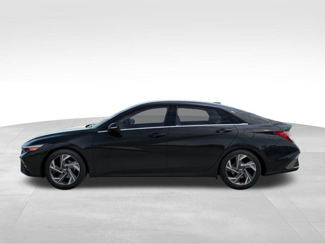 New 2025 Hyundai Elantra Limited w/ Cargo Package image 3
