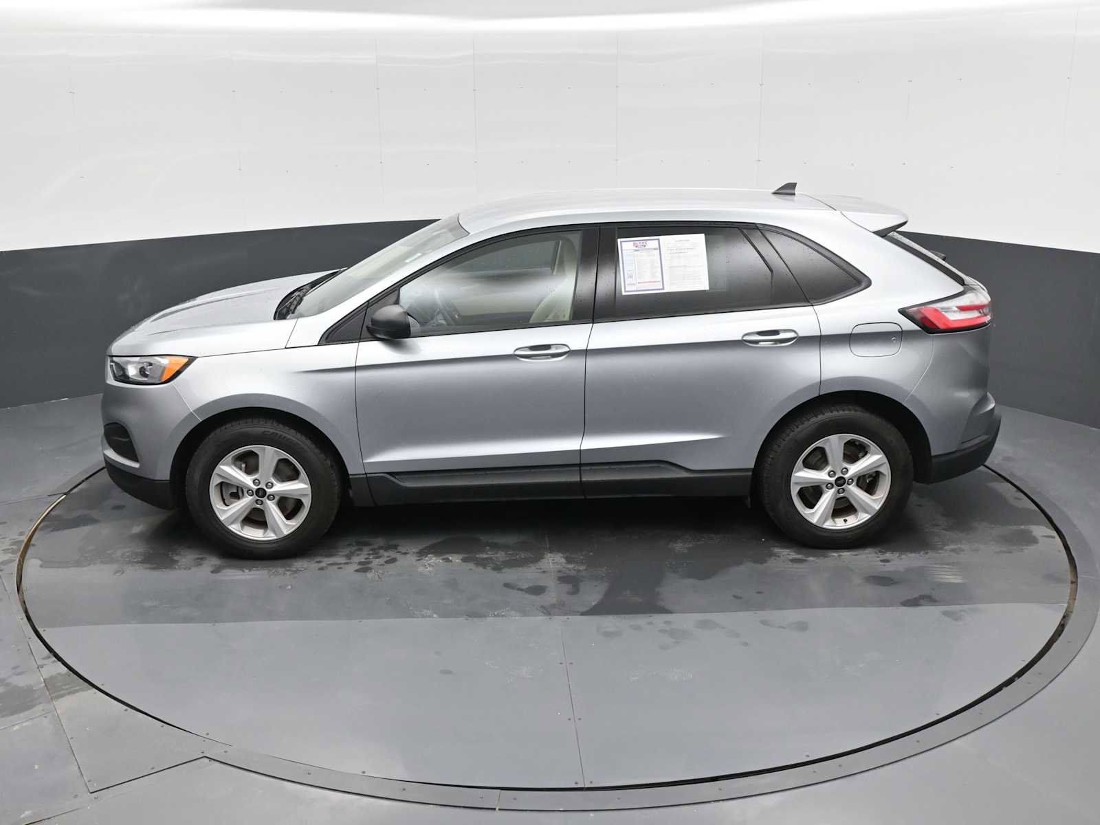 Used 2023 Ford Edge SE AWD/4WD image 24