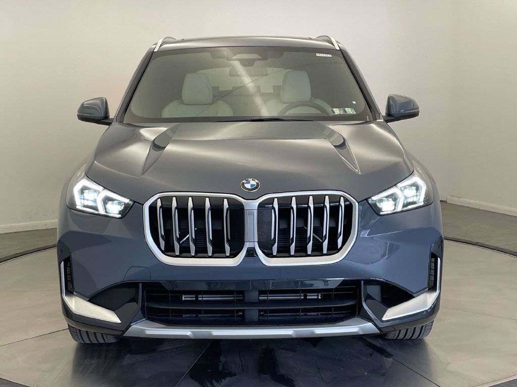 New 2027 BMW X1 xDrive28i w/ Technology Package AWD/4WD image 8