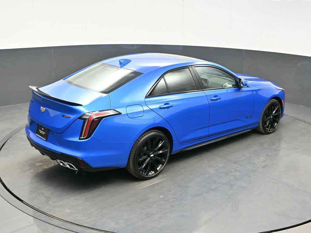New 2025 Cadillac CT4 V w/ LPO, ONYX Package AWD/4WD image 31