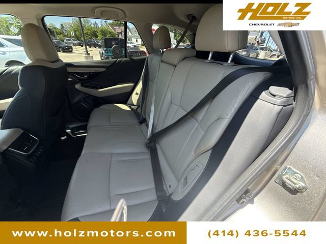 Used 2020 Subaru Outback Limited w/ Popular Package #2 AWD/4WD image 25