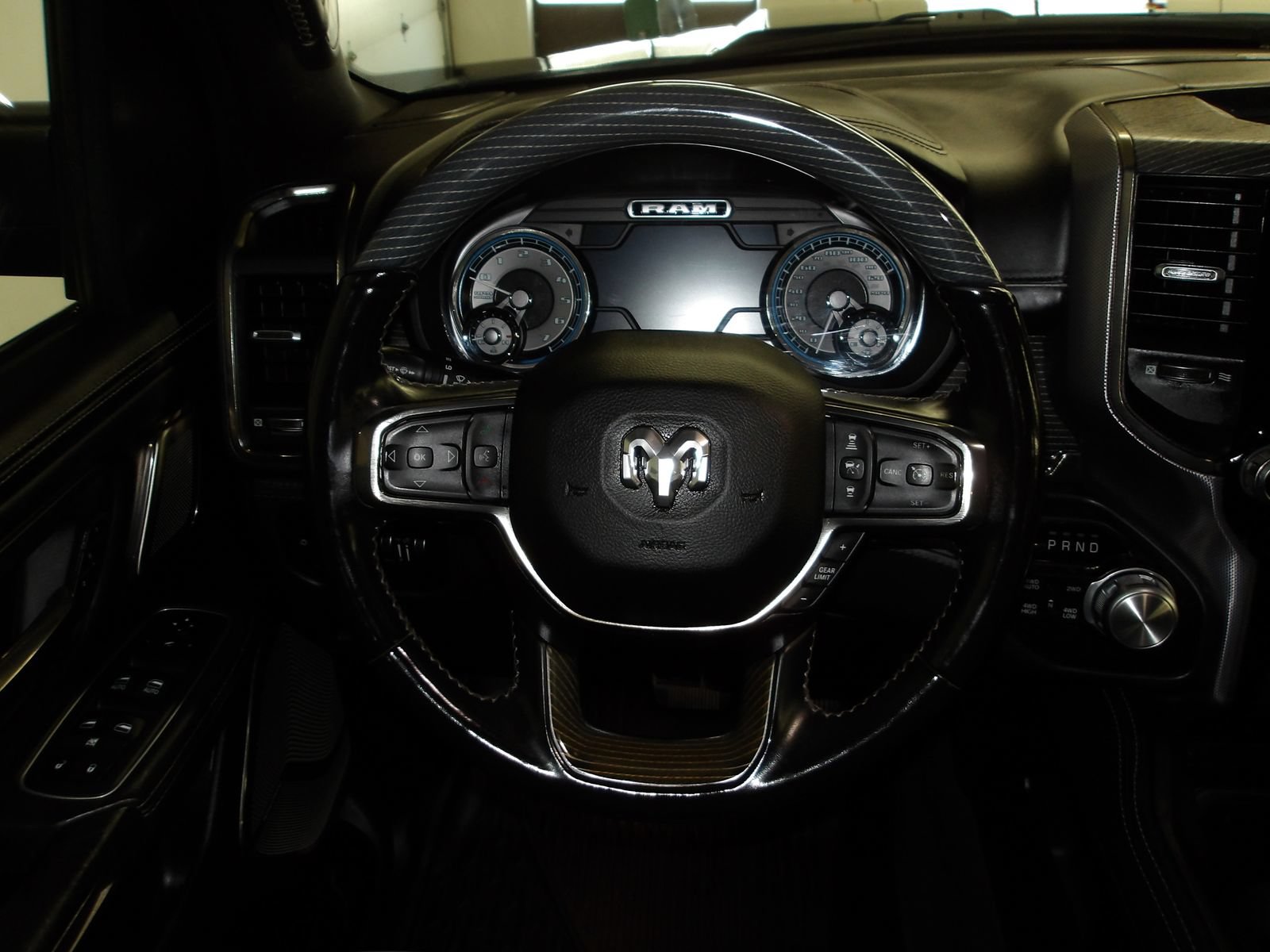 Used 2021 RAM 1500 Limited AWD/4WD image 14