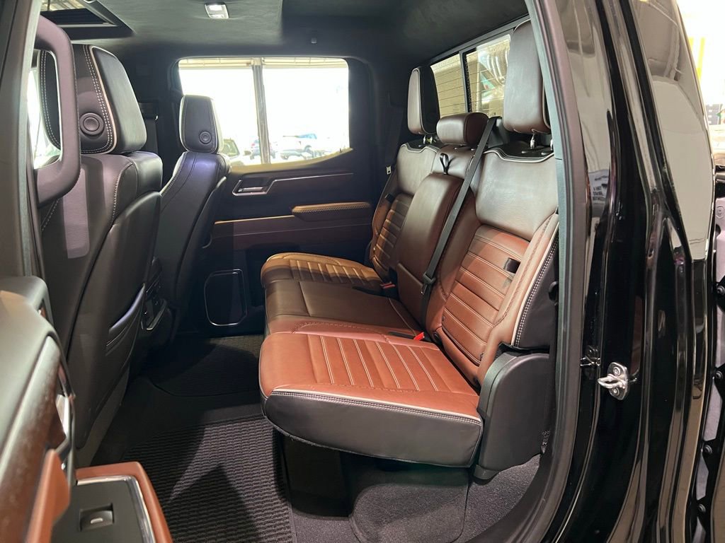 Used 2023 GMC Sierra 1500 Denali Ultimate image 23