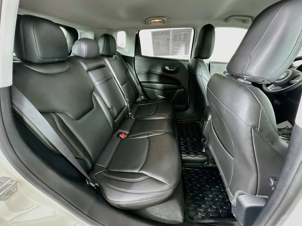 Certified 2018 Jeep Compass Limited AWD/4WD image 32