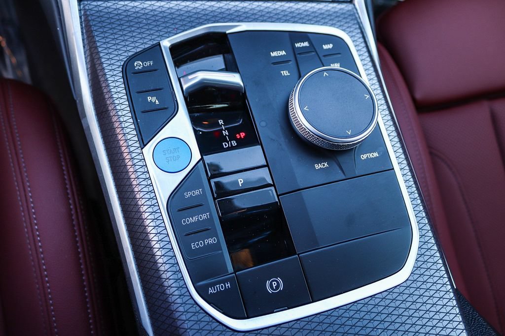 Certified 2025 BMW i4 eDrive40 RWD image 21