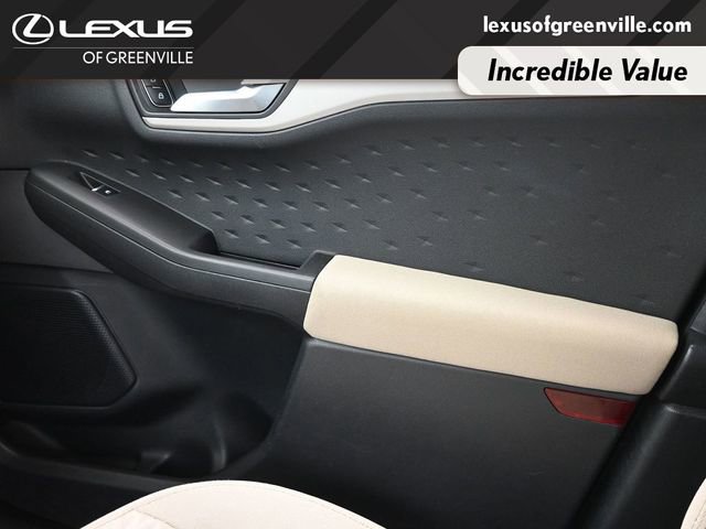 Used 2020 Ford Escape SE Sport image 20