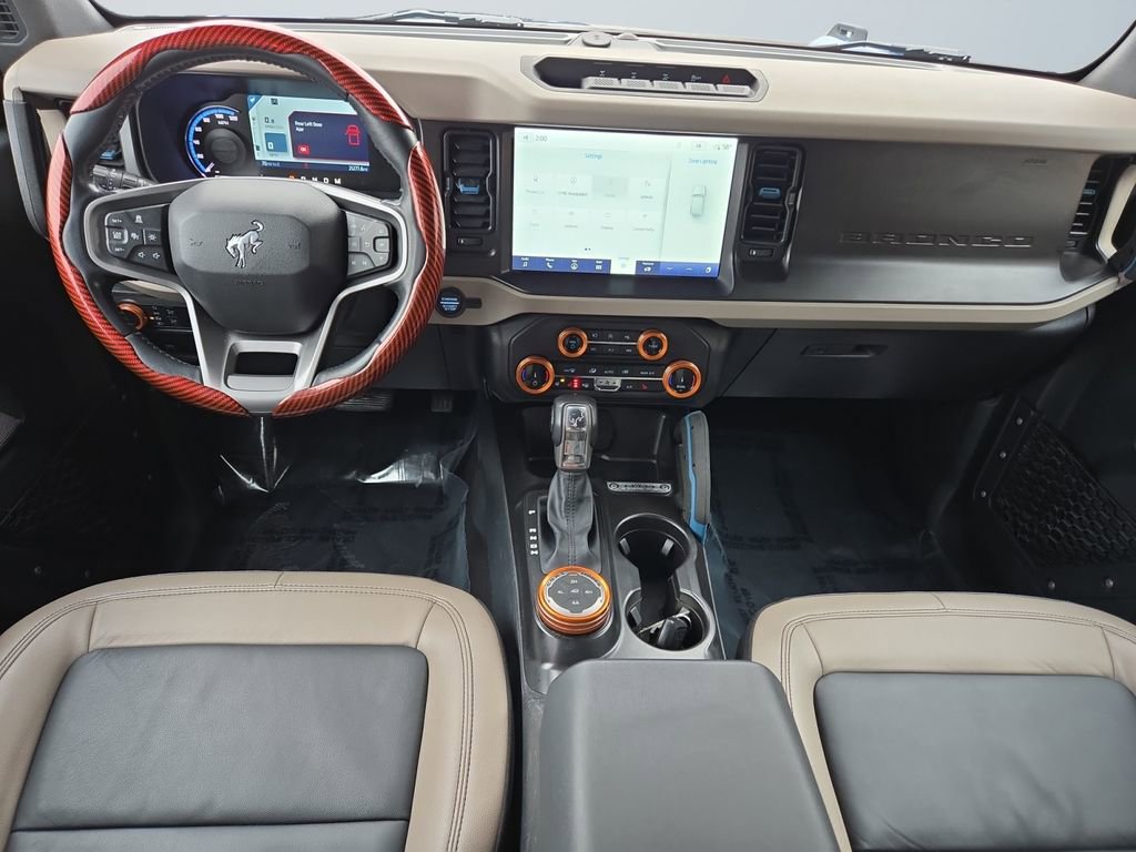 Used 2022 Ford Bronco Wildtrak image 10