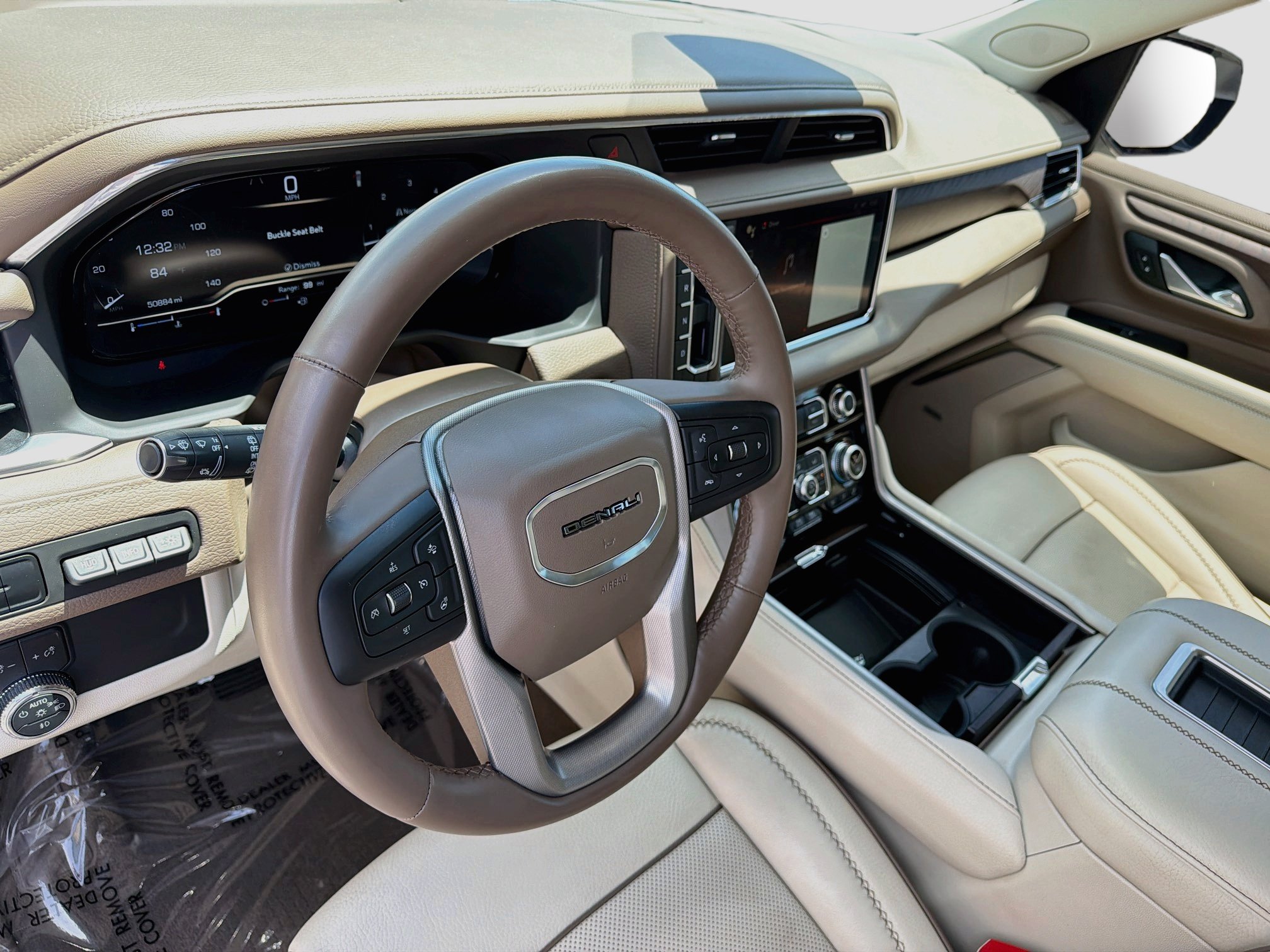 Used 2023 GMC Yukon Denali AWD/4WD image 28