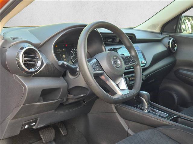 Used 2021 Nissan Kicks SV FWD image 13